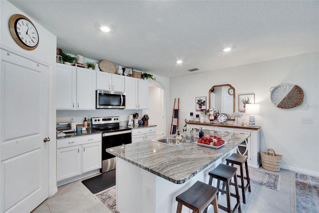 Image 30 of property listing at 2443 MIZNER BAY AVENUE, Bradenton, FL 34208