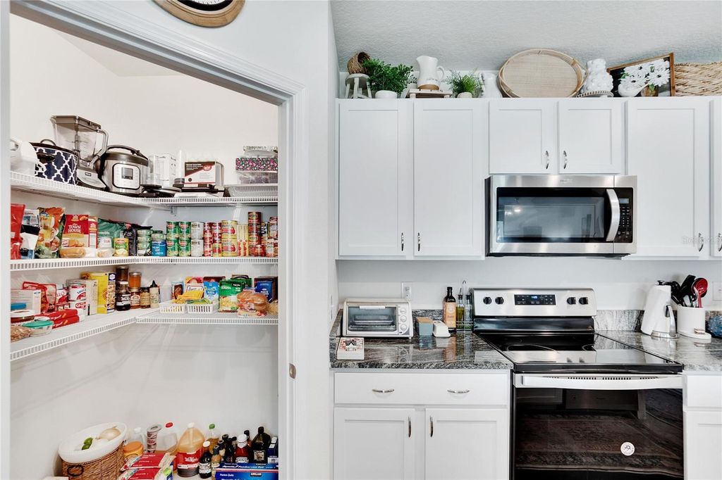 Image 31 of property listing at 2443 MIZNER BAY AVENUE, Bradenton, FL 34208