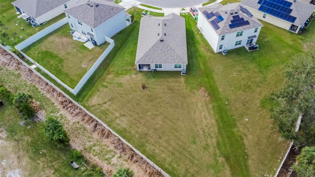 Image 75 of property listing at 2443 MIZNER BAY AVENUE, Bradenton, FL 34208