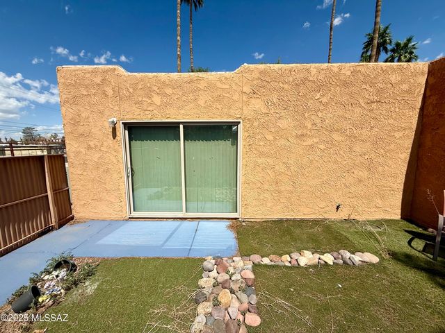 2950 N Alvernon Way Apt 13104, Tucson, AZ 85712