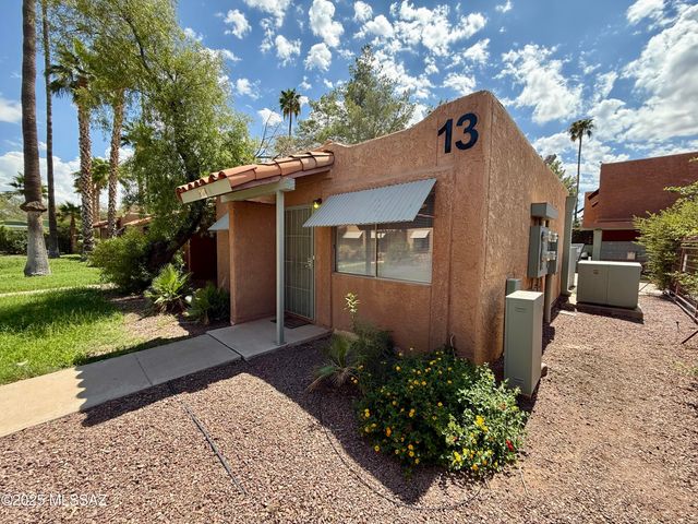 2950 N Alvernon Way Apt 13104, Tucson, AZ 85712