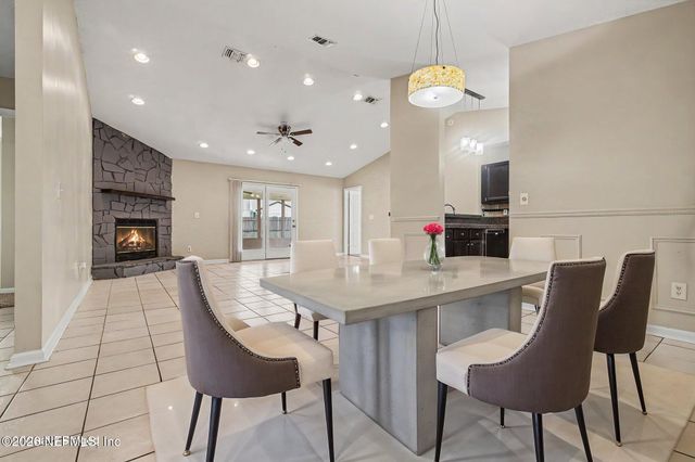 7304 SWEET PEA Trail, Jacksonville, FL 32244
