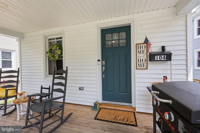 104 1ST AVE, Hightstown, NJ 08520