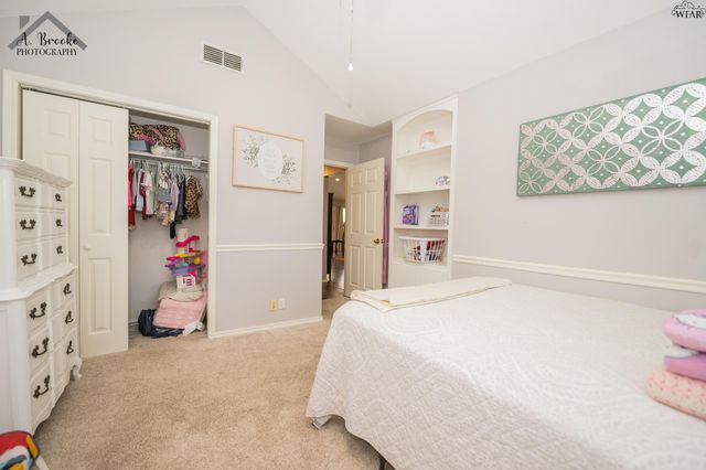 800 SHORELINE DRIVE, Wichita Falls, TX 76308