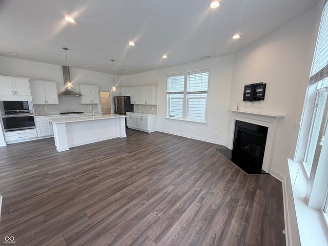 6931 Pickett Place, Carmel, IN 46033