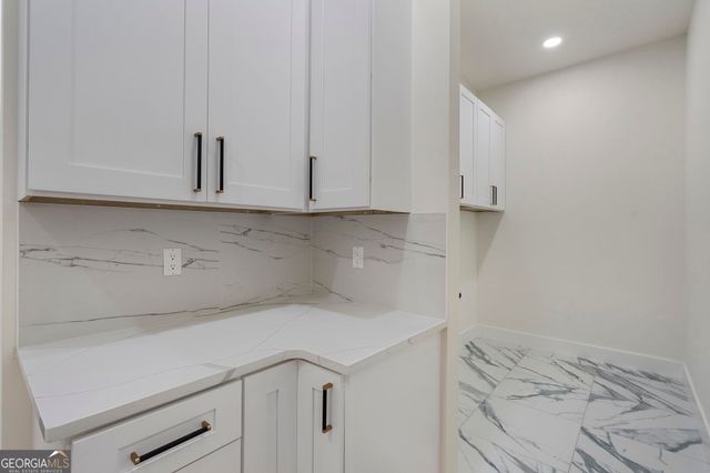 2764 Midway Road, Decatur, GA 30030