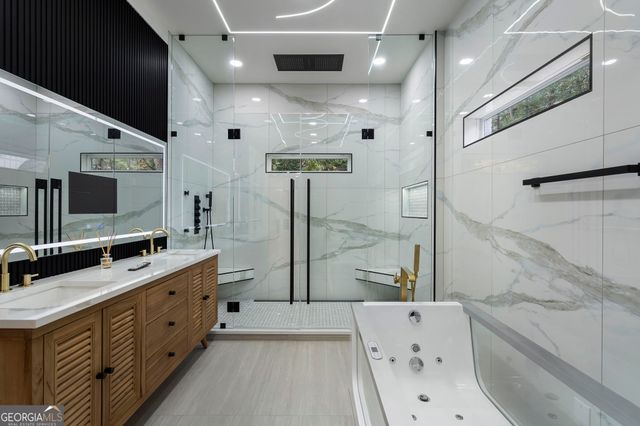 2764 Midway Road, Decatur, GA 30030