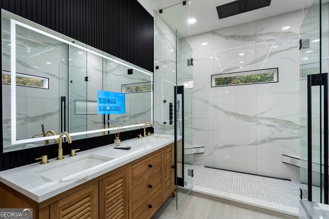 2764 Midway Road, Decatur, GA 30030