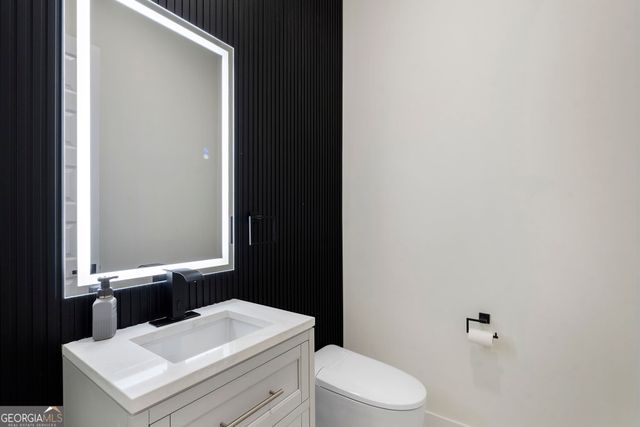 2764 Midway Road, Decatur, GA 30030