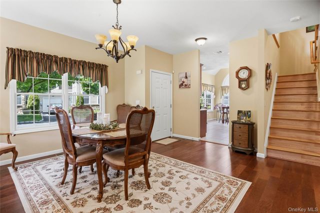 51 Eagle Circle, Bohemia, NY 11716