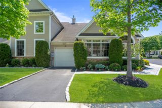 51 Eagle Circle, Bohemia, NY 11716