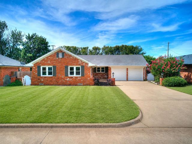 2712 Abbey Road, Oklahoma City, OK 73120