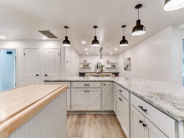 2712 Abbey Road, Oklahoma City, OK 73120