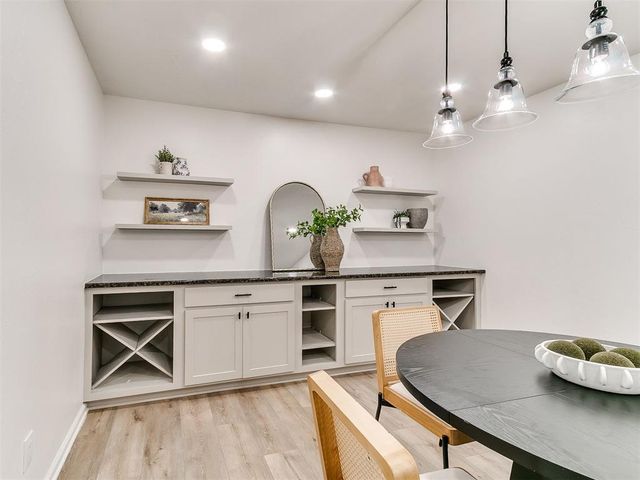 2712 Abbey Road, Oklahoma City, OK 73120