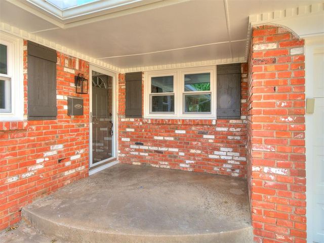2712 Abbey Road, Oklahoma City, OK 73120