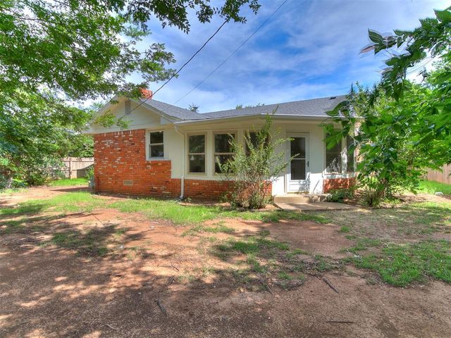 2712 Abbey Road, Oklahoma City, OK 73120