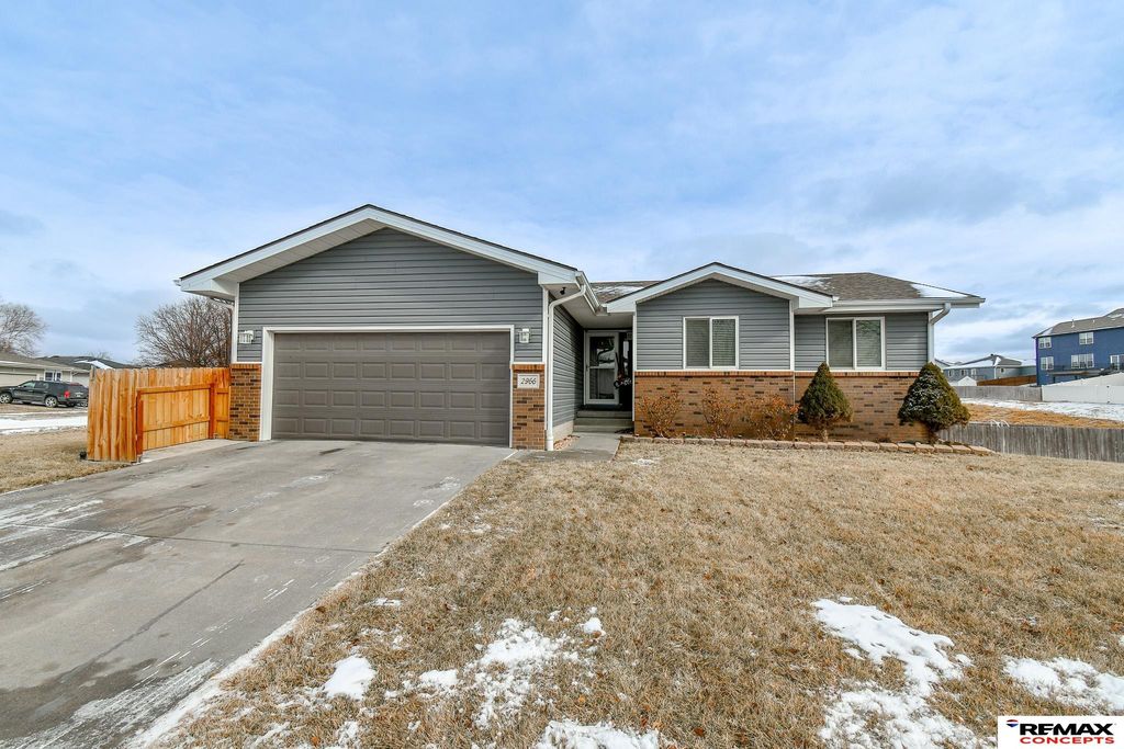 2966 W Rose Street, Lincoln, NE 68522
