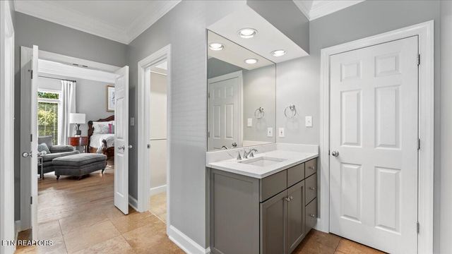 9101 Grey Pointe Drive, Knoxville, TN 37922