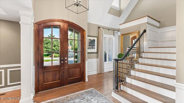9101 Grey Pointe Drive, Knoxville, TN 37922