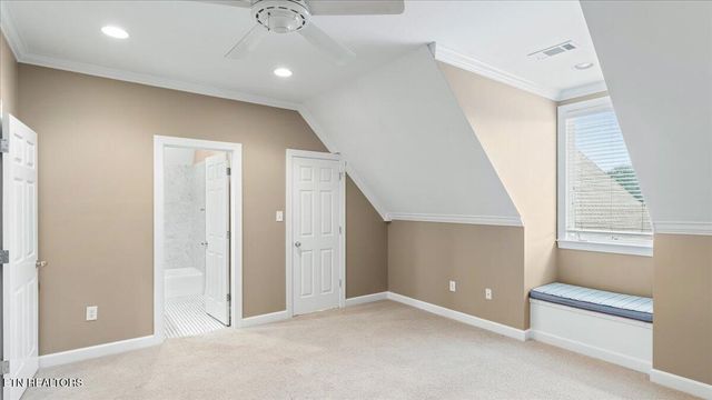 9101 Grey Pointe Drive, Knoxville, TN 37922