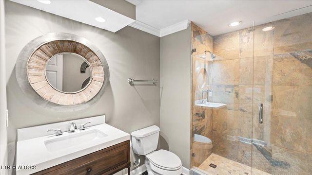 9101 Grey Pointe Drive, Knoxville, TN 37922
