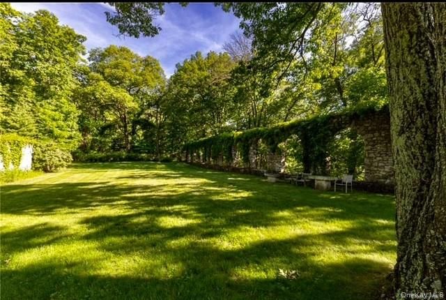 42 Dicks Castle Road, Garrison, NY 10524