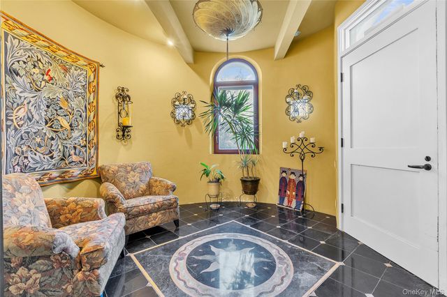 42 Dicks Castle Road, Garrison, NY 10524