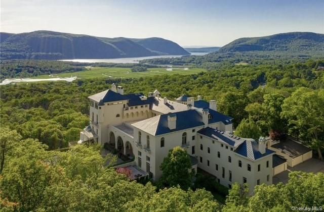 42 Dicks Castle Road, Garrison, NY 10524