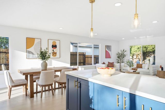 243 Moselle Court, San Jose, CA 95119