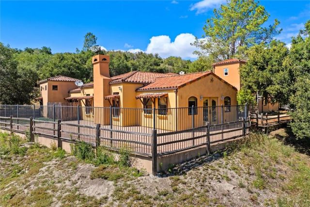 449 Quail Hill, Arroyo Grande, CA 93420