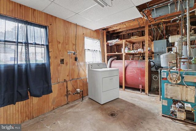 705 HENRY ST, Mechanicsburg, PA 17055