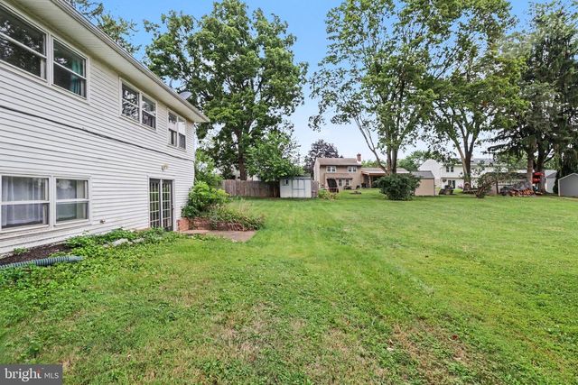 705 HENRY ST, Mechanicsburg, PA 17055