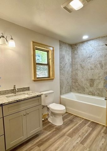 39 Horseshoe Branch, Murphy, NC 28906