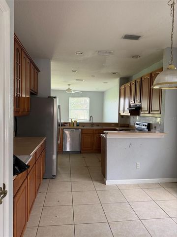 3511 MAPLE RIDGE LOOP, Kissimmee, FL 34741