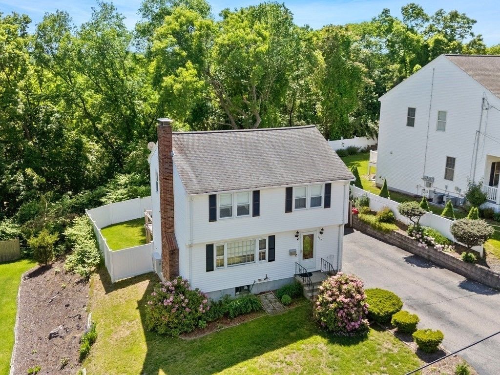 127 Westgate Road, Waltham, MA 02453