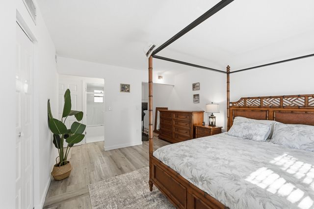 6755 W Broward Boulevard 304, Plantation, FL 33317