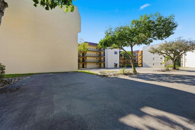6755 W Broward Boulevard 304, Plantation, FL 33317