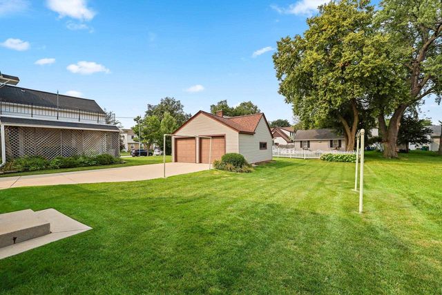 1146 DOUSMAN STREET, Green Bay, WI 54303