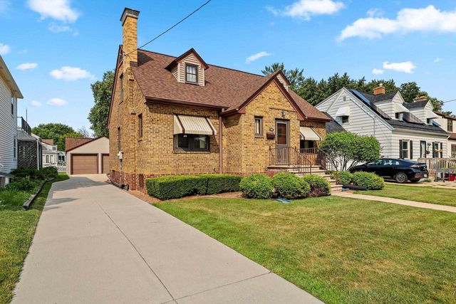 1146 DOUSMAN STREET, Green Bay, WI 54303