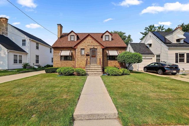 1146 DOUSMAN STREET, Green Bay, WI 54303