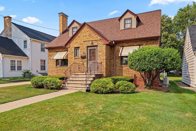 1146 DOUSMAN STREET, Green Bay, WI 54303