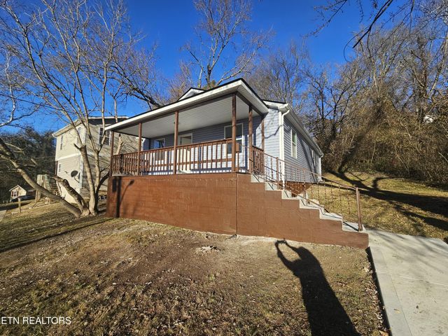 3807 Hampton Ave, Knoxville, TN 37914