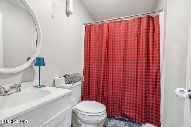 3807 Hampton Ave, Knoxville, TN 37914