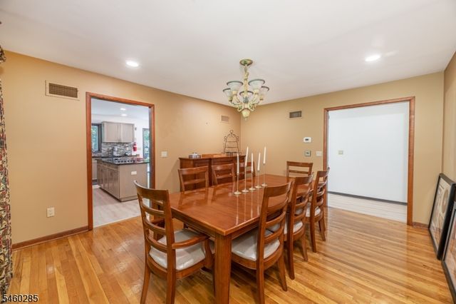33 Radcliffe Dr, Sparta Twp., NJ 07871