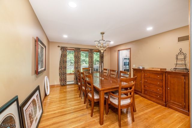 33 Radcliffe Dr, Sparta Twp., NJ 07871