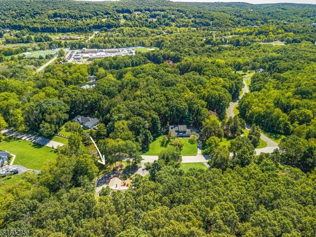 33 Radcliffe Dr, Sparta Twp., NJ 07871
