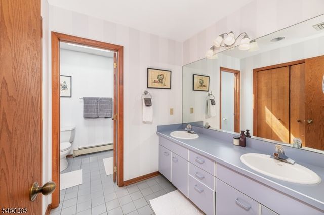 33 Radcliffe Dr, Sparta Twp., NJ 07871