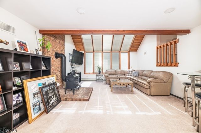 33 Radcliffe Dr, Sparta Twp., NJ 07871
