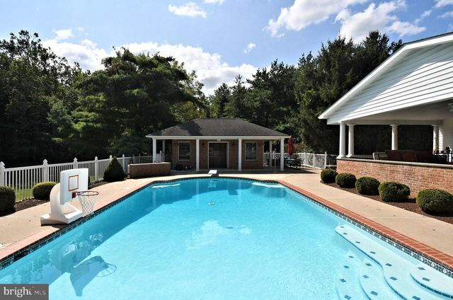 1536 CARLENE CT, Langhorne, PA 19047