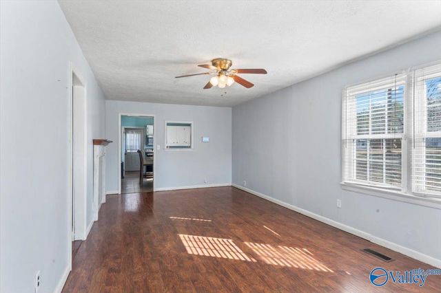 5581 County Road 200, Florence, AL 35633